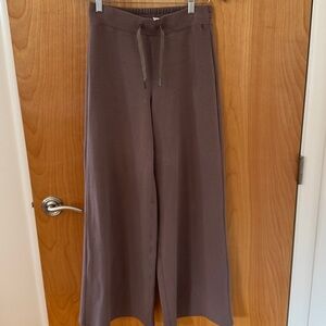 SPANX Air Essentials Wide Leg Pants in Smoke- S/P